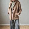 Abrigo de lana rizada con capucha camel