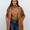 Abrigo tipo paño camel