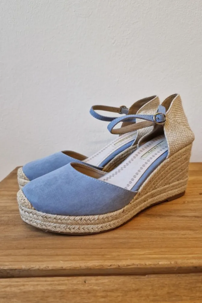 Alpargata de cuña azul