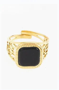 Anillo ajustable de acero dorado con piedra natural negra