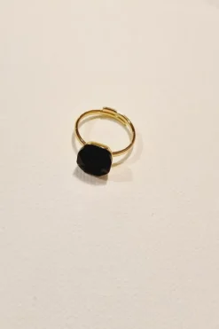 Anillo dorado de acero piedra negra