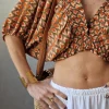 Blusa corta goma naranja y verde