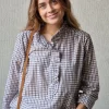 Blusa cuadros con volantes gris