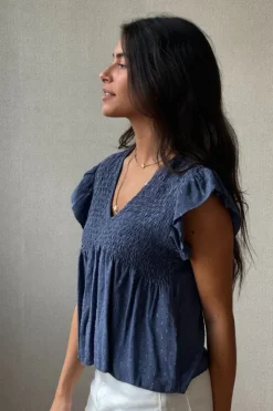 Blusa cuello pico con detalles lurex marino