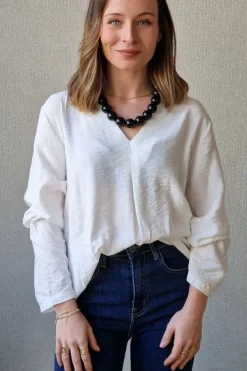 Blusa de cuello pico básica blanca