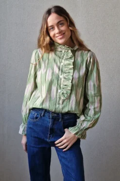 Blusa estampado de rayas y volante verde