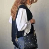Bolso bandolera tachuelas negro