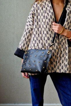 Bolso bandolera tachuelas negro