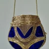 Bolso bombonera azul y dorada