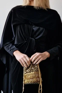 Bolso bombonera negra y dorado