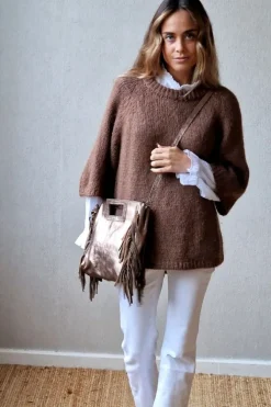 Bolso de piel con flecos cobre metalizado