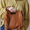 Bolso de piel con flecos camel