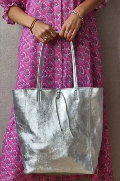 Bolso de piel plata con opción de personalizar