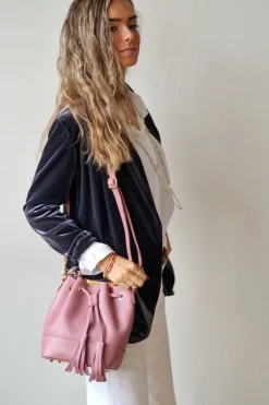 Bolso de piel tipo bombonera rosa