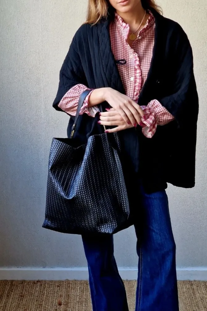 Bolso de piel trenzada negro