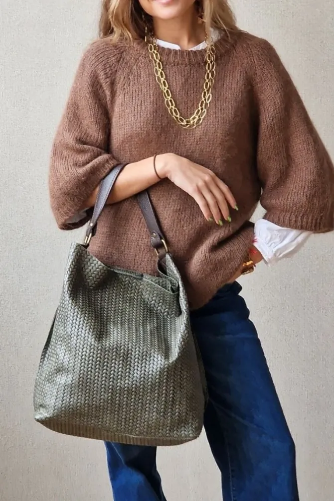 Bolso de piel trenzada verde