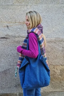 Bolso de tela vaquera con opción de personalizarlo