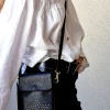 Bolso mini estrella tachuelas negro