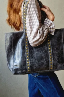 Bolso shopper tachuelas gris