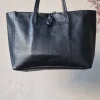Bolso shopping con cremallera negro
