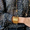 Brazalete de acero corazones