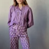Camisa blanca Teen cuello volantito lila