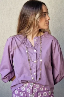 Camisa blanca Teen cuello volantito lila