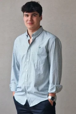 Camisa de cuadritos verde con botones
