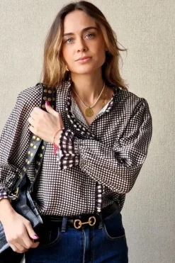 Camisa de cuadros vichy con volante negro