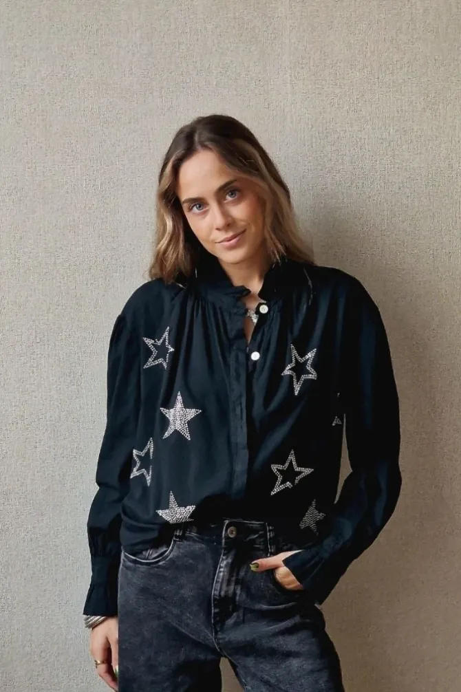 Camisa de estrellas brillos negra
