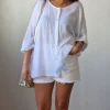 Camisa oversize con manga tres cuartos en color blanca