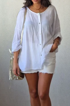 Camisa oversize con manga tres cuartos en color blanca