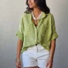 Camisa pistacho tipo lino con bolsillos