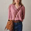 Camisa tipo bambula con detalles dorados rosa