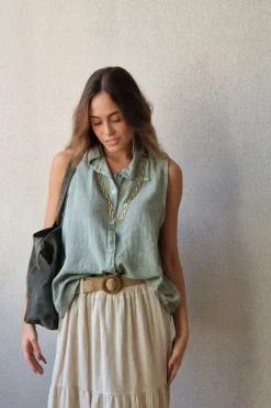 Camisa tipo lino sin mangas verde militar