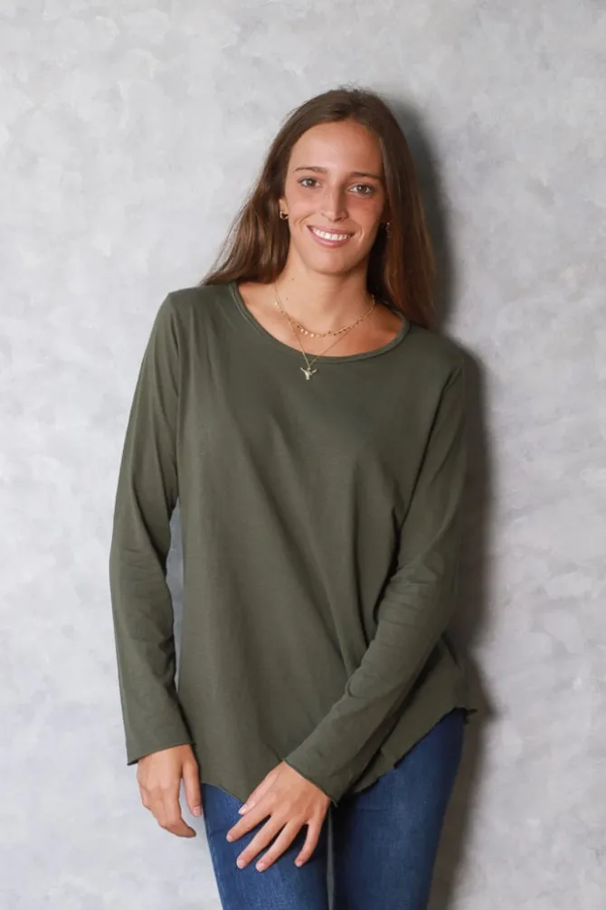 Camiseta básica cuello redondo de manga larga verde militar