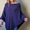 Capa de punto azul marino