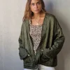 Chaqueta acolchada verde militar