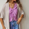 Chaqueta de punto frío en color arena