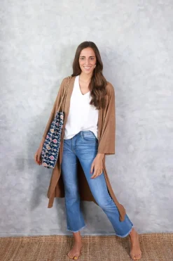 Chaqueta oversize larga de mujer con manga francesa camel