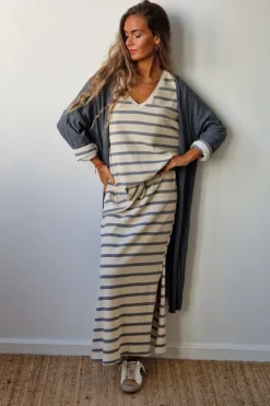 Chaqueta oversize larga de mujer con manga francesa gris