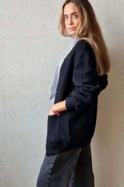 Chaqueta punto canalé botones negro