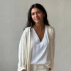 Chaqueta tipo bomber sin botones beige