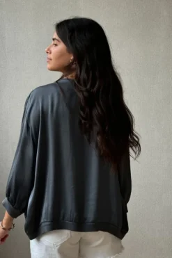 Chaqueta tipo bomber sin botones gris