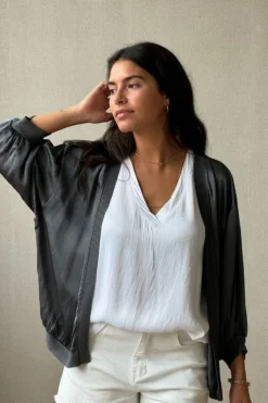 Chaqueta tipo bomber sin botones gris