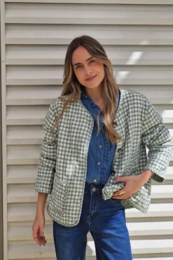 Chaqueta vichy con botones verde