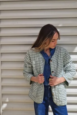Chaqueta vichy con botones verde