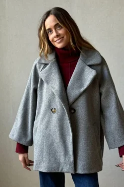 Chaquetón gris tipo paño