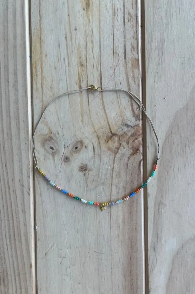 Collar abalorios con estrellita