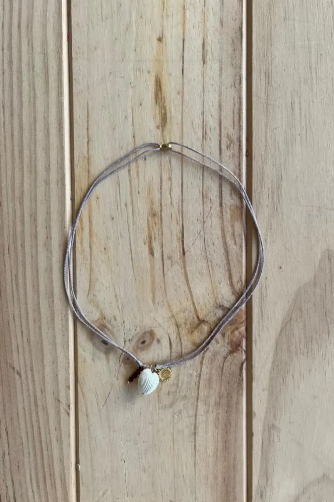 Collar ajustable concha lila